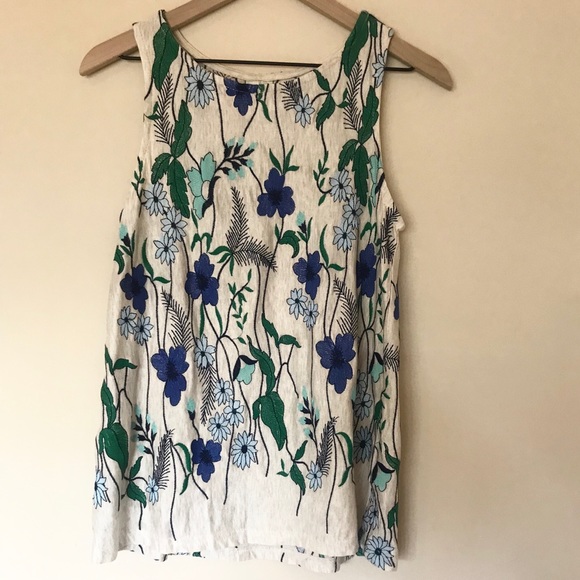 Anthropologie Tops - Anthropologie Meadow Rue Floral Embroidered Tank